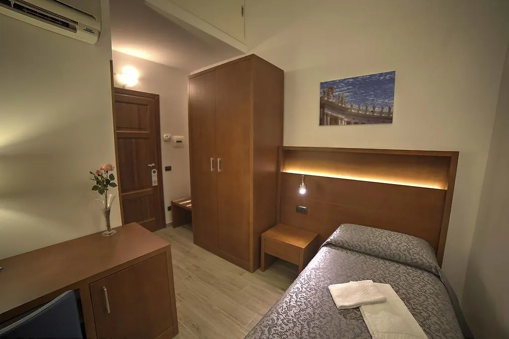 Hotel Roma Oltre Il Tempo