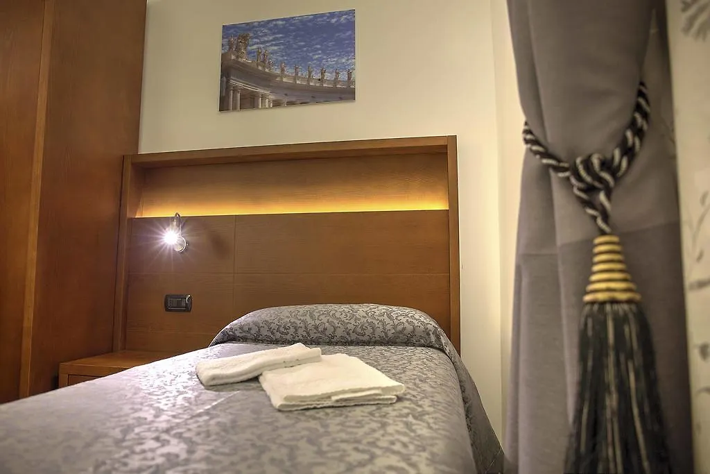 Hotel Roma Oltre Il Tempo 0*, Rom